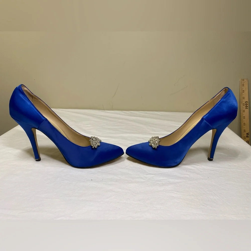 Manolo Blahnik Royal Blue Satin Pumps EU 39 - Picture 8 of 15